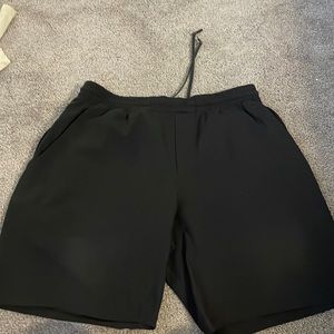 Lululemon Liner-less Black Short (L)